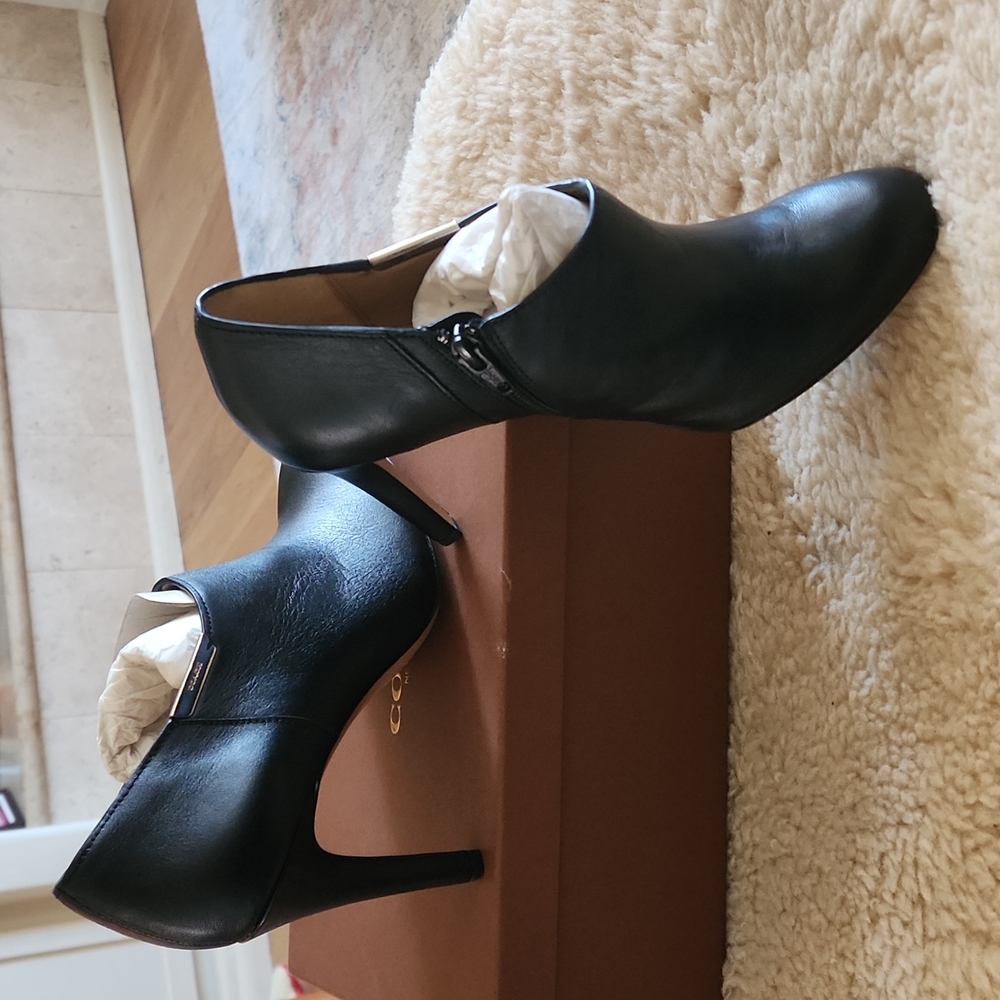 NWT IOB Coach Black Seneca Glazed Leather Shoe Boot Size 8M - Picture 13 of 15